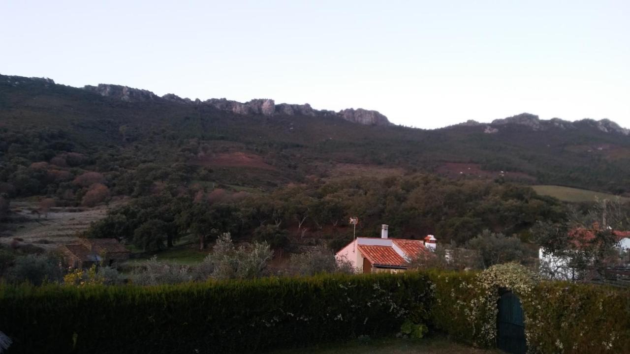 La Cabana Romantica De Llano Valencia de Alcántara المظهر الخارجي الصورة